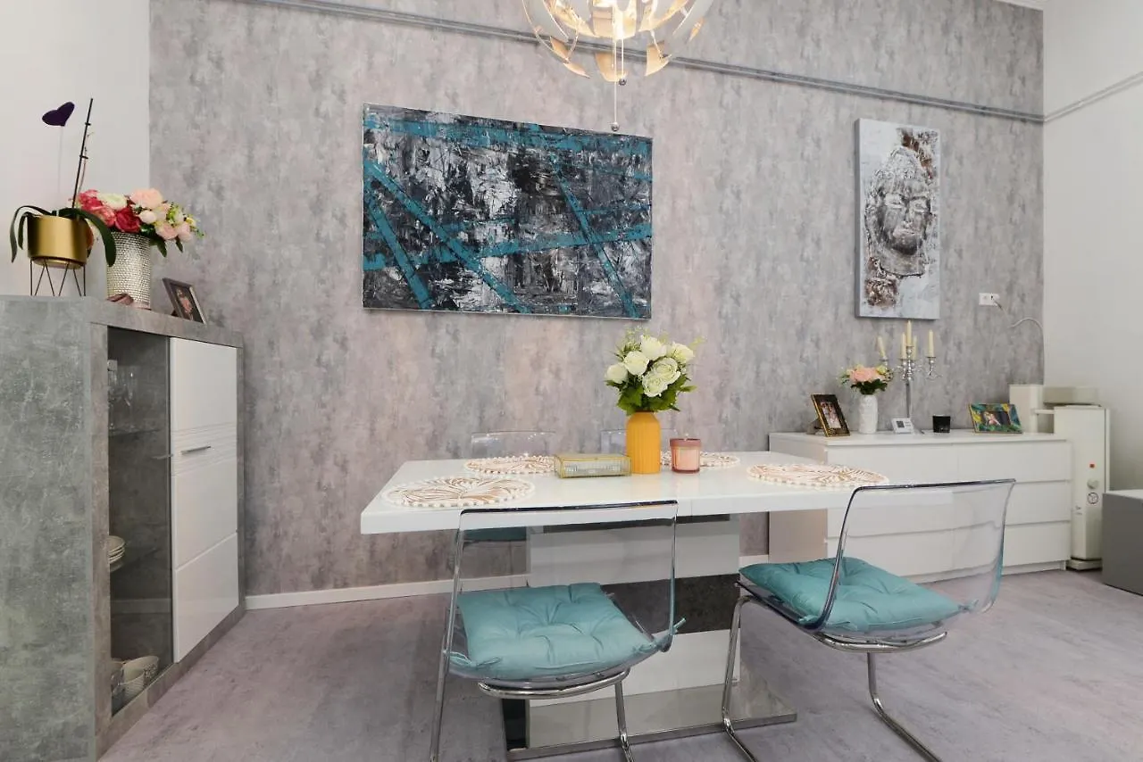 Roses Square Apartman Apartamento Budapest